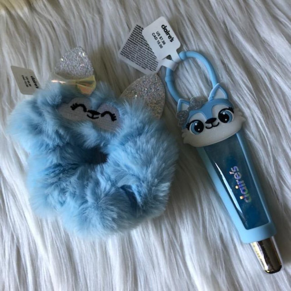 Claire’s Blue Huskey Accessory Set